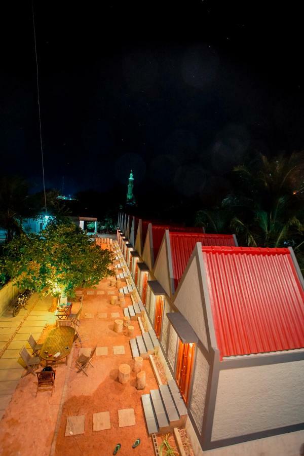E2 Guest House Karimunjawa Exterior foto